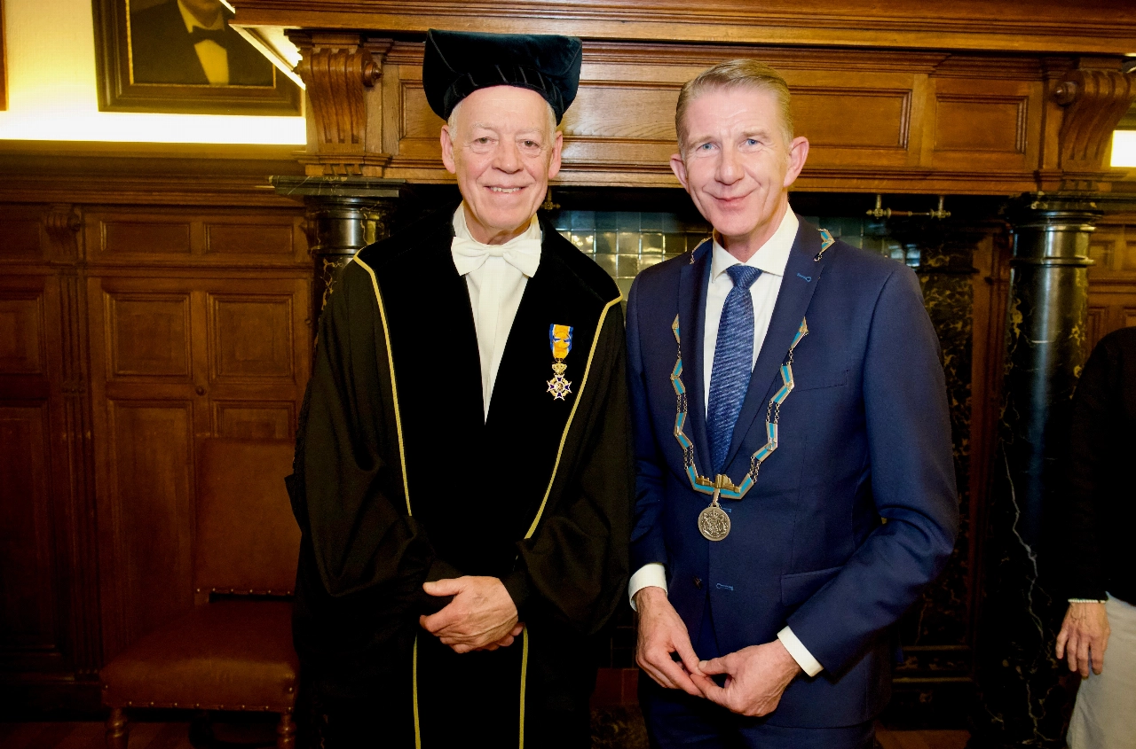 Professor Peter van Baalen bevorderd tot Officier in de Orde van Oranje‑Nassau